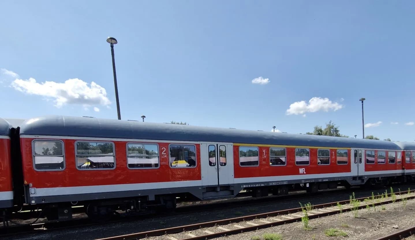 NRail - Reisezugwagen R417.6, ABnrz 409-8